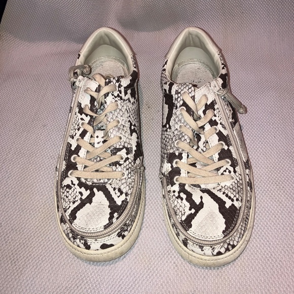 Billy Footwear Women's Snakeskin Classic Lowtop Sneaker - Picture 3 of 5